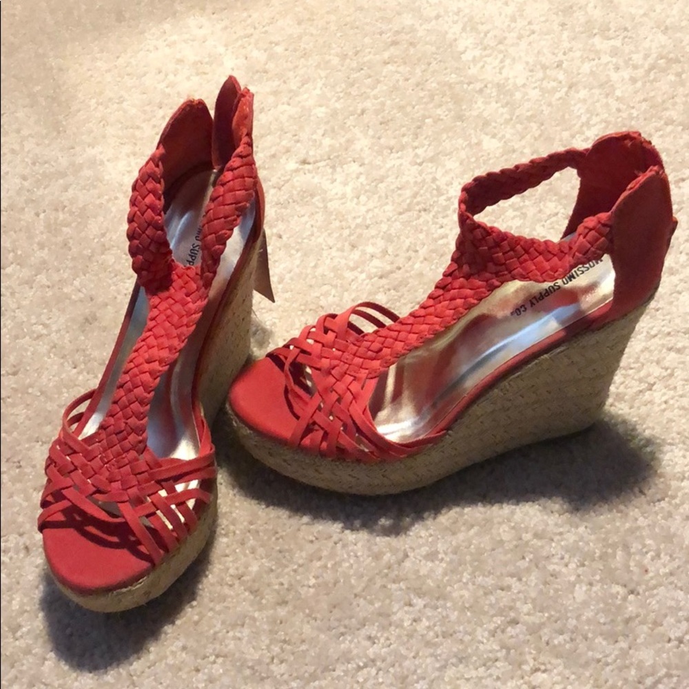Coral Colored Wedges